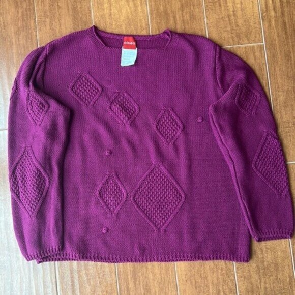 Vintage Magenta Cable Sweater - Picture 8 of 10